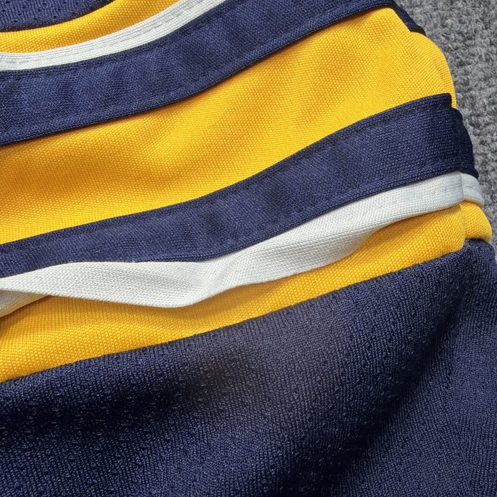 Buffalo Sabres Youth Hockey Jersey Blue Gold Size L/Xl Reebok NHL Mesh Blank - Picture 9 of 10